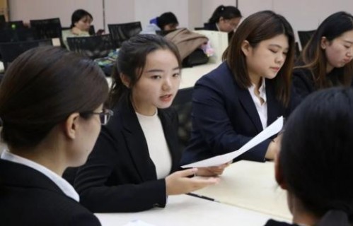 电子商务专业毕业生要求