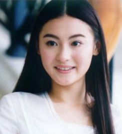 川妹子仿妆张柏芝，真假难辨，本人到来也疑